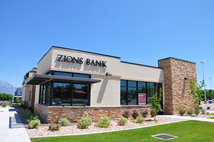 Zions Bank modern exterior — commercial drywall and EIFS by Muddy Boys